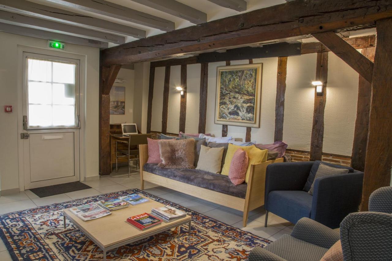 Logis Hotel Chaptal, Амбоаз Екстериор снимка